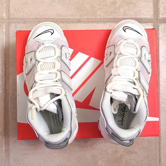 NEW Youth Nike Air More Uptempo Shoes - Picture 11 of 16
